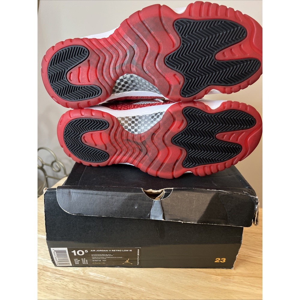 Air Jordan 11 Retro Low IE Men's Red White Size 10.5 919712-101 - Picture 2 of 7